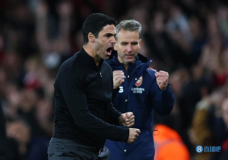 鲁尼谈C罗：深厚友情见证“自私”成就足球传奇